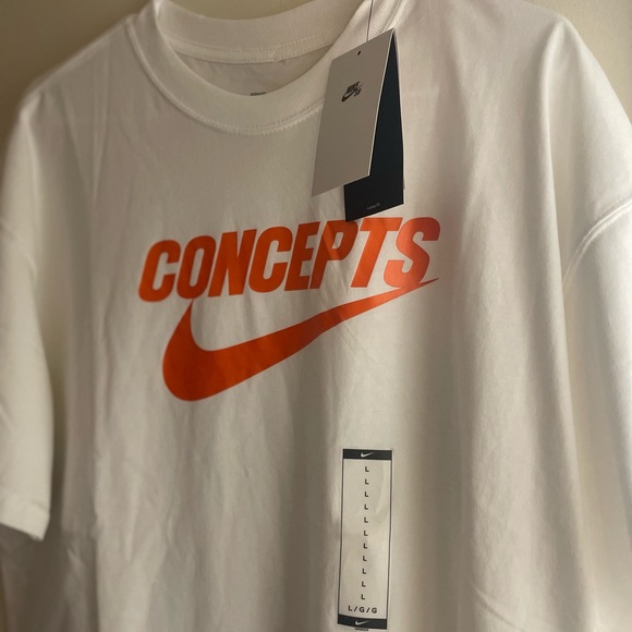 Nike SB x Concepts T-Shirt Size “L” loose fit - Picture 7 of 9